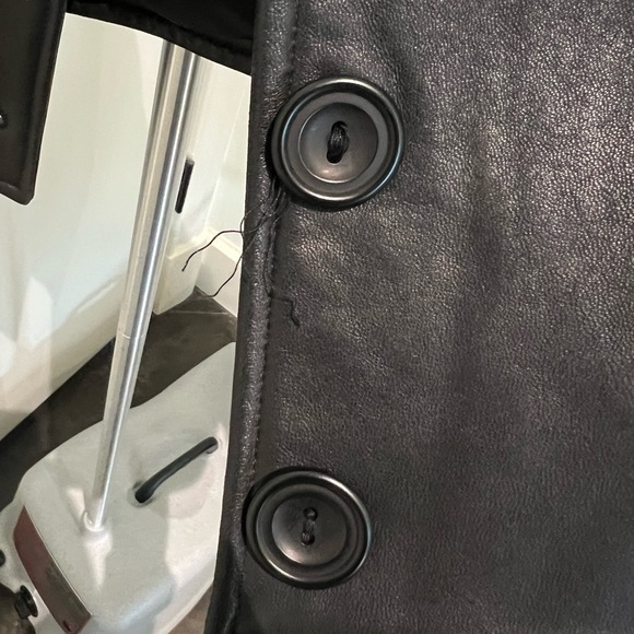 John Michael Vintage Leather Jacket with Shoulder Pads - Picture 6 of 6